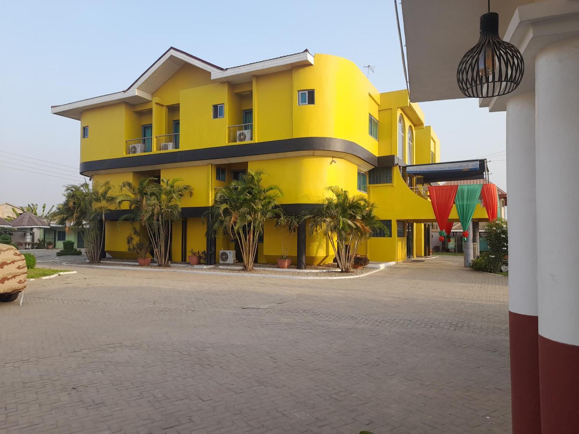 Brookvale Hotel Weija Exterior foto